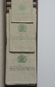Комплект полотенец Sanderson LOGO RICAMATO - 3 шт. Бежево-оливковый