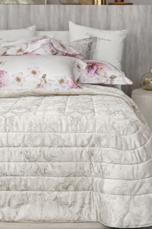 Покрывало Blumarine REGALE 270х270 avorio