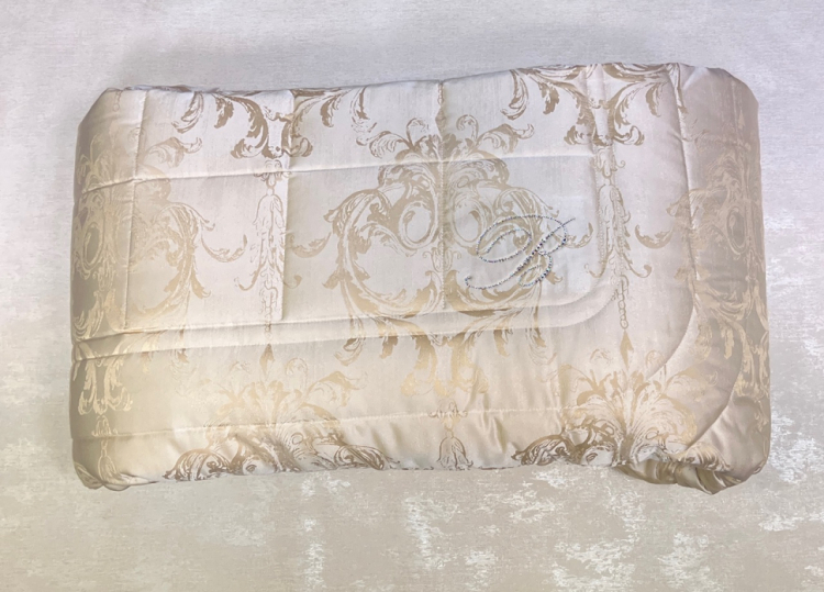 Покрывало Blumarine REGALE 270х270 avorio