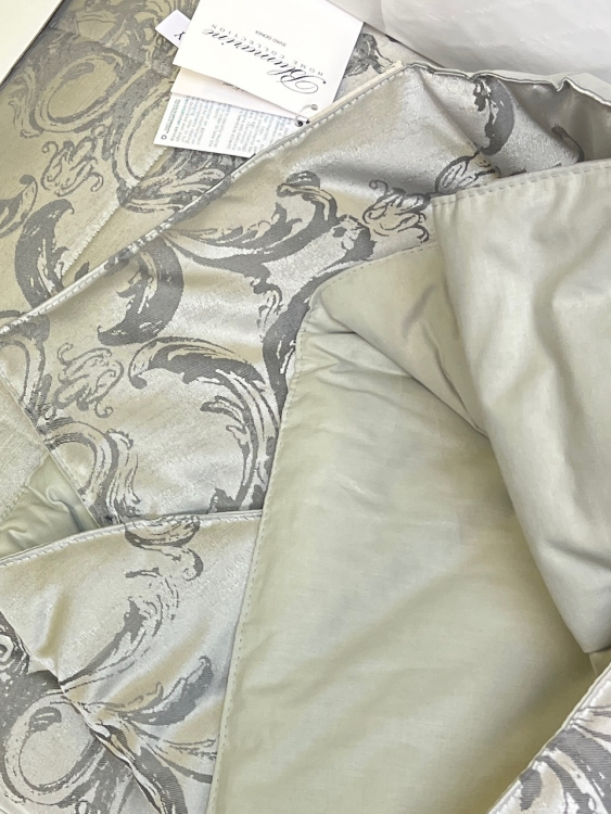 Покрывало Blumarine REGALE 270х270 indigo