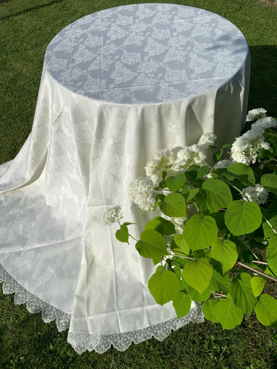 Скатерть круглая Palombella BRENDA PIZZO D.220x12