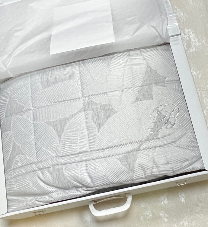 Покрывало Blumarine JENNIFER 270х270 silver