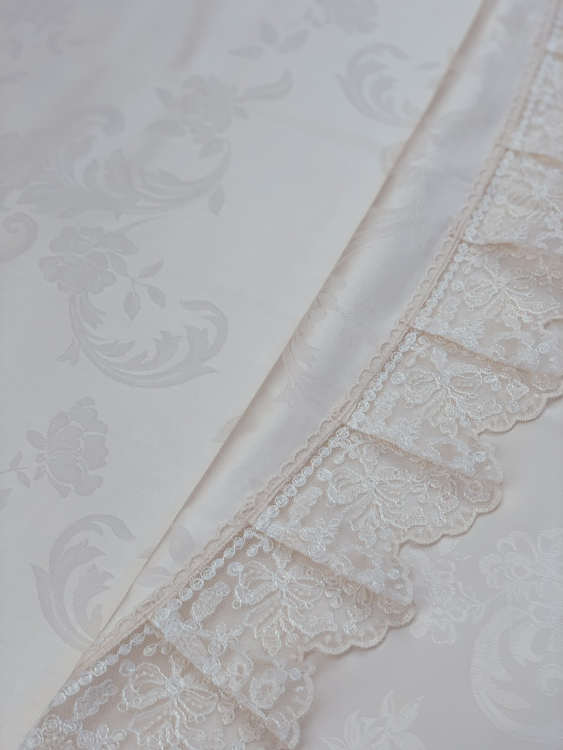 Скатерть круглая Palombella SVEZIA PIZZO-1 D.220x12