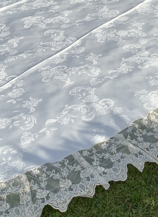 Скатерть круглая Palombella SVEZIA AMANDA D.220x12