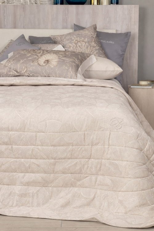 Покрывало Blumarine JENNIFER 270х270 ecru