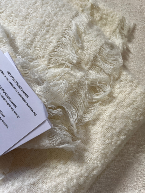 Плед палантин из альпаки Blumarine VELO 140x190 Плед палантин из альпаки Blumarine VELO 140x190