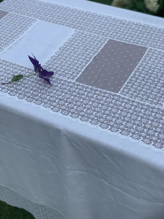 Эксклюзивная скатерть GUINONE 180x300x12