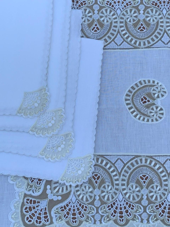 Эксклюзивная скатерть ESMERALDA 180x280x12