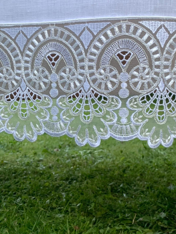 Эксклюзивная скатерть ESMERALDA 180x280x12