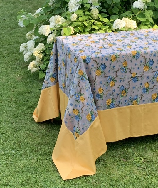 Cкатерть органза Palombella LILLIE 180x270 +12 салфеток Cкатерть органза Palombella LILLIE 180x270 +12 салфеток