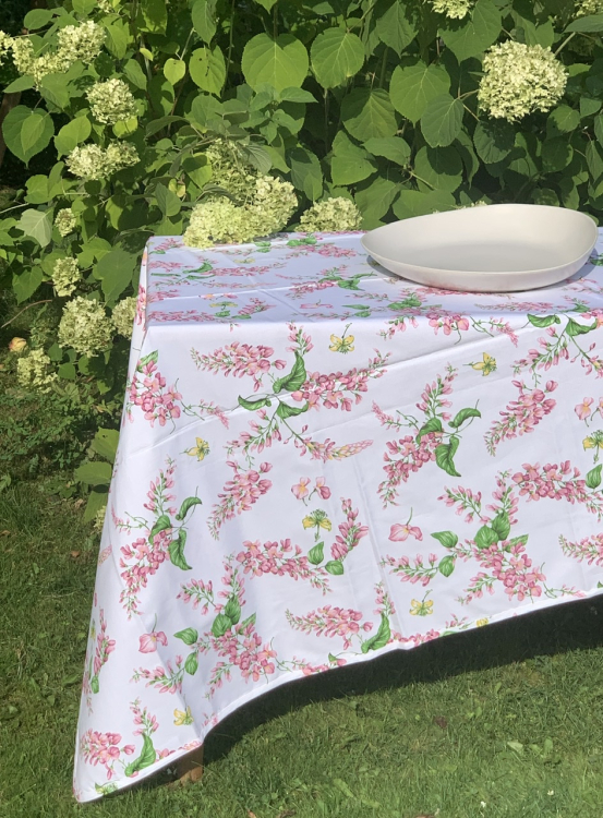 Скатерть AnnaMaria 150х230 GLICINE ROSA