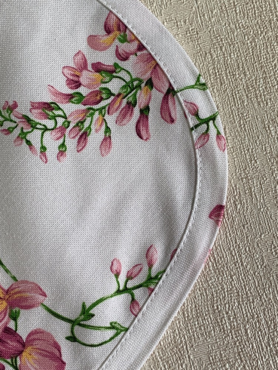 Скатерть AnnaMaria 150х230 GLICINE ROSA