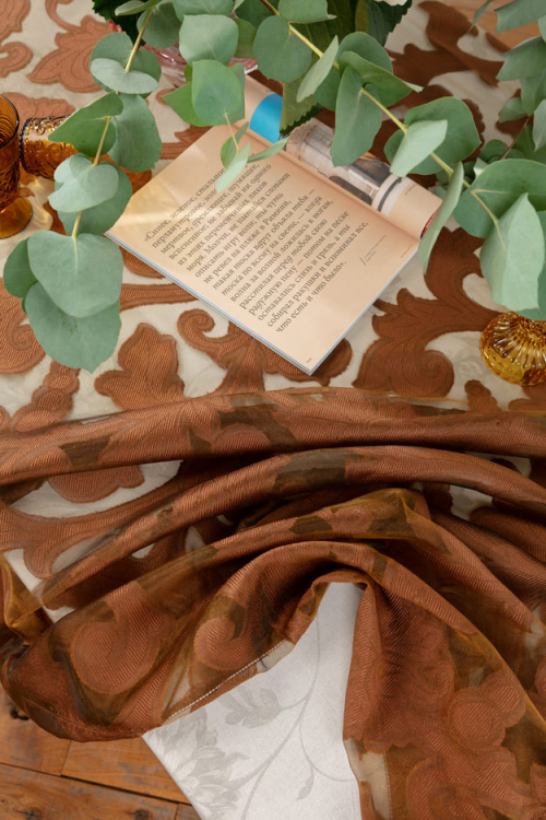 Скатерть Gamba 9901 SOLO 170х290 (органза)