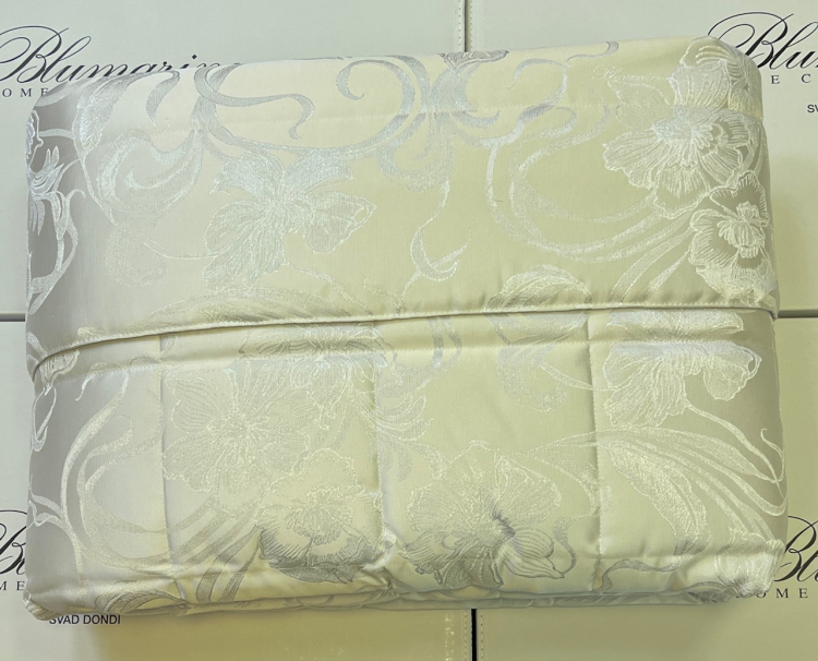 Покрывало Blumarine LAPIS 270х270 perla