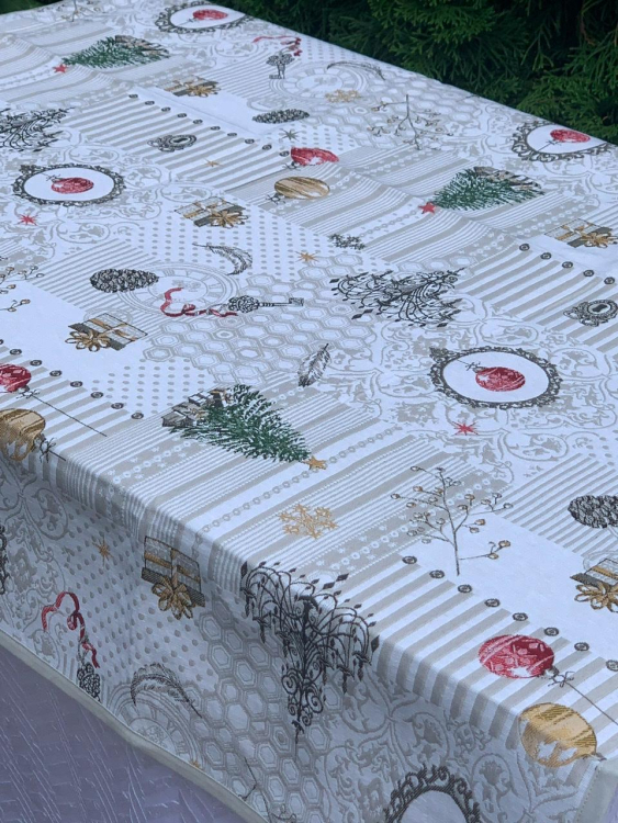 Новогодняя скатерть 100х100 гобелен SHABBY (2345)