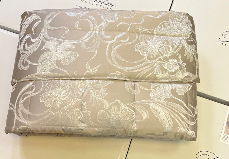 Покрывало Blumarine LAPIS 270х270 tortora