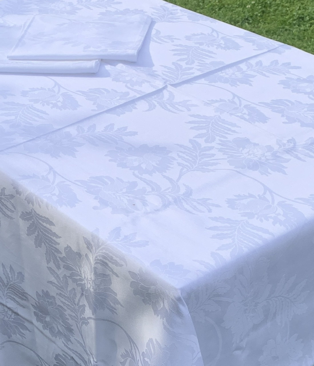 Скатерти с салфетками Vallesusa ARLES белые