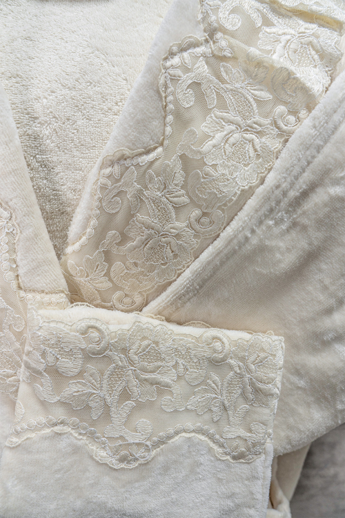 Махровый женский халат премиум класса Sandri LACE 7