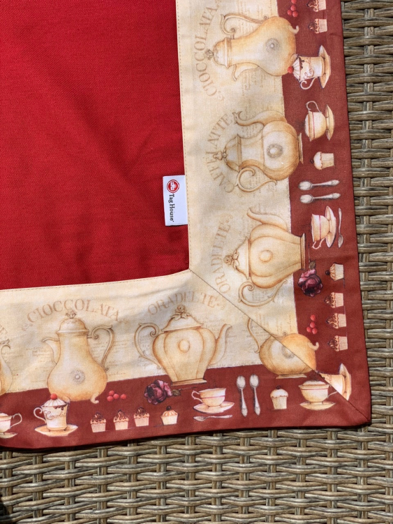 Скатерть с салфетками TagHouse 307 175x270х12 бордо