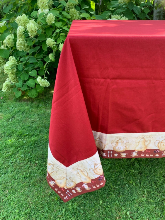Скатерть с салфетками TagHouse 307 175x270х12 бордо