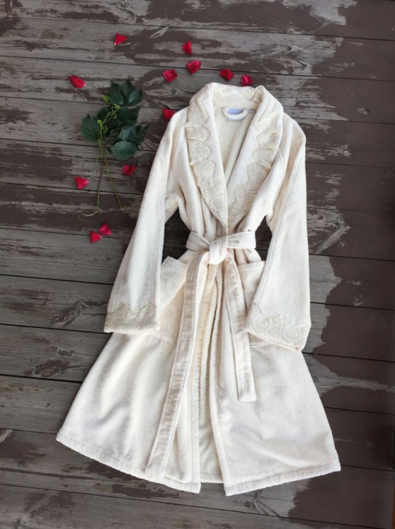 Махровый женский халат премиум класса Sandri LACE 6