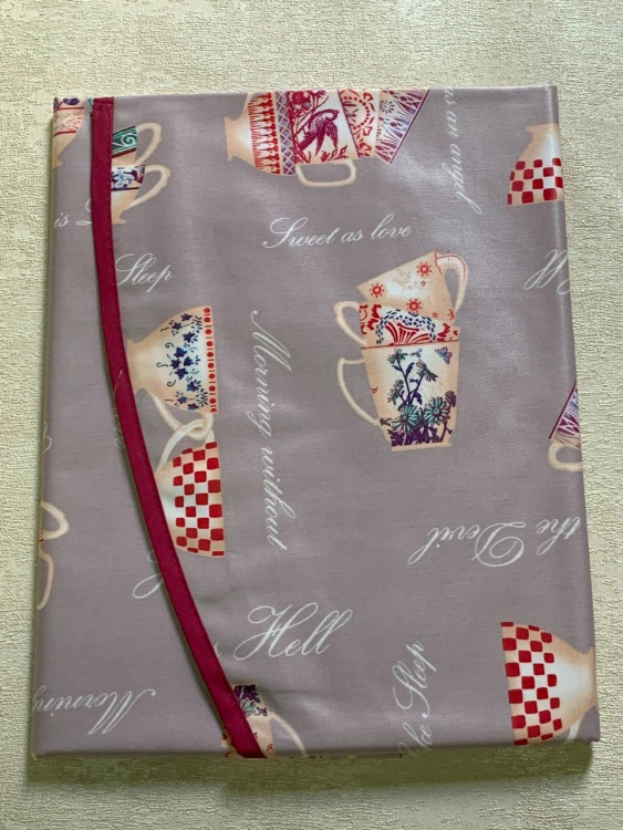 Скатерть Tag 3625 TAZZINE Д.150 с защитным покрытием PVC