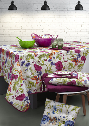 Скатерть Tag 3648 CHANTE FLEUR Д.150 с защитным покрытием PVC