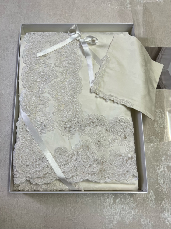 Скатерть Emozioni FIANDRA с 12 салфетками 180x360