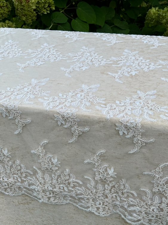 Скатерть кружевная Emozioni LACE 140x360