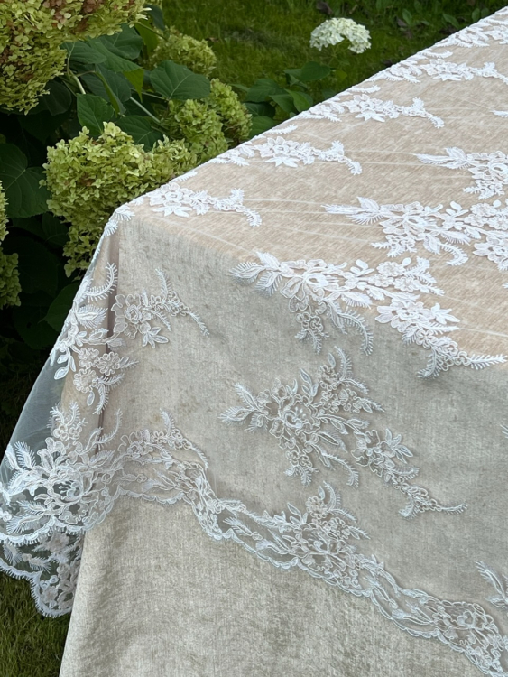 Скатерть кружевная Emozioni LACE 140x360