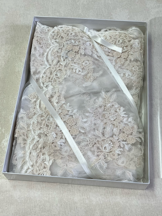 Скатерть кружевная Emozioni LACE 140x360