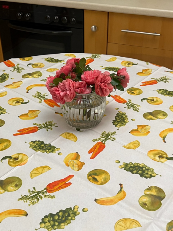 Скатерть Tag 3636 MACEDONIA Д.150 с защитным покрытием PVC Скатерть Tag 3636 MACEDONIA Д.150 с защитным покрытием PVC