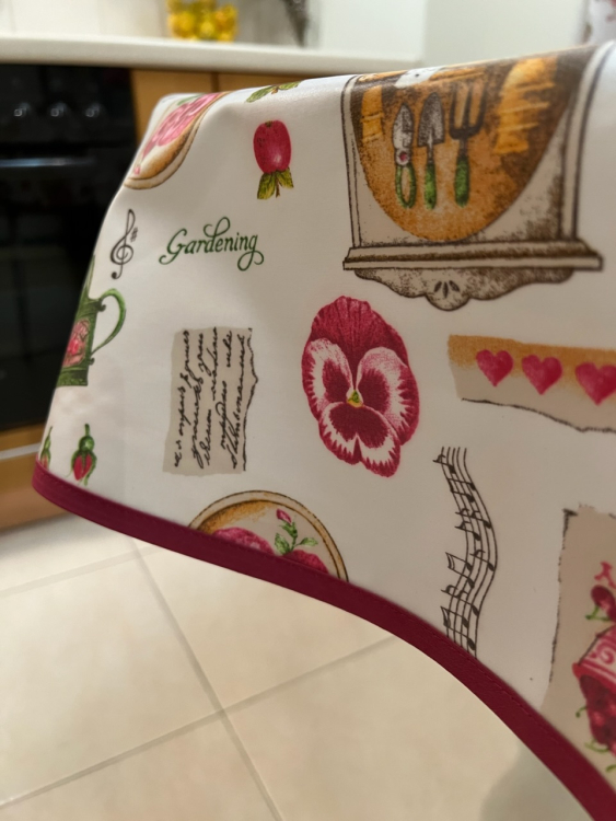 Скатерть Tag 3609 MUSICALE Д.150 с защитным покрытием PVC Скатерть Tag 3609 MUSICALE Д.150 с защитным покрытием PVC