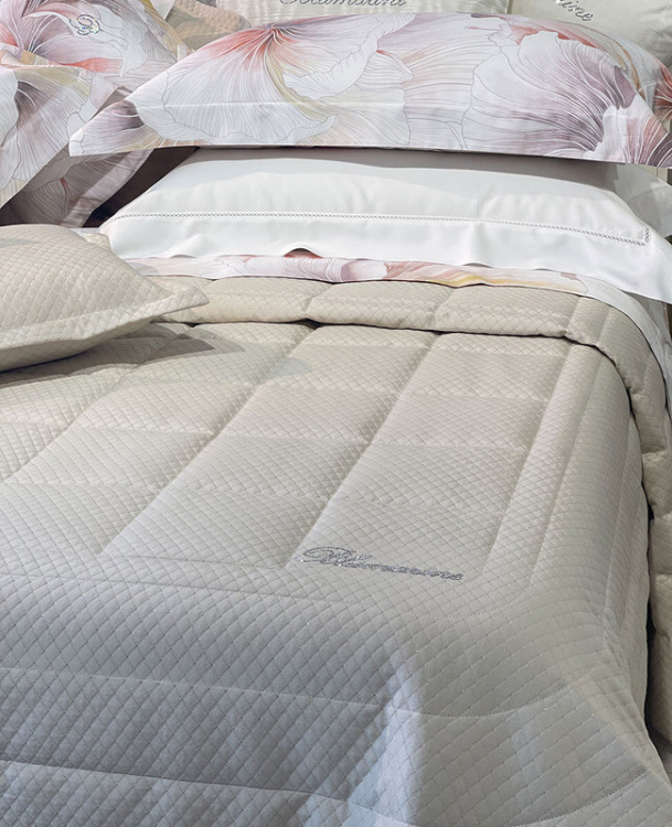 Покрывало Blumarine PRIMIZIA 270х270 Burro Покрывало Blumarine PRIMIZIA 270х270 Burro