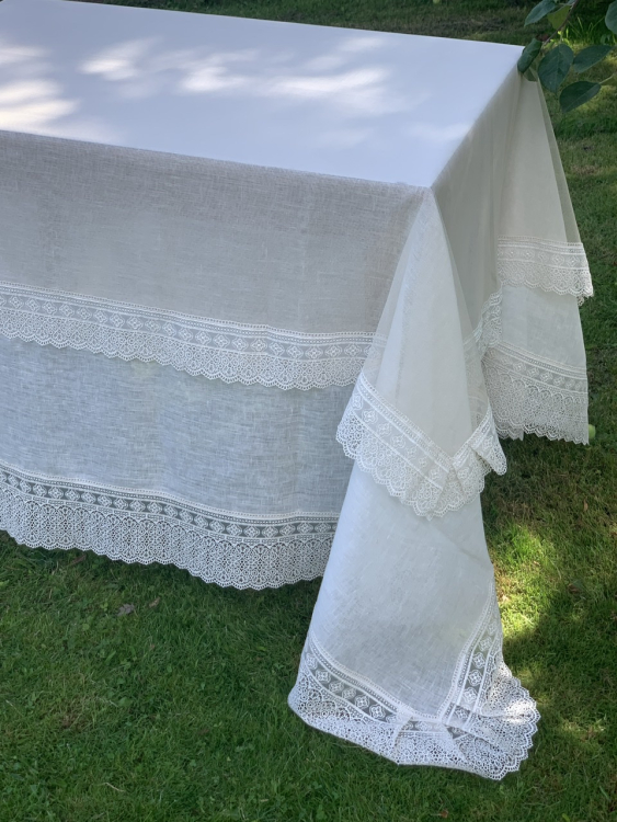 Скатерть и наперон Gamba 1022 Macrame (170x280, 120x220 +12 салфеток)