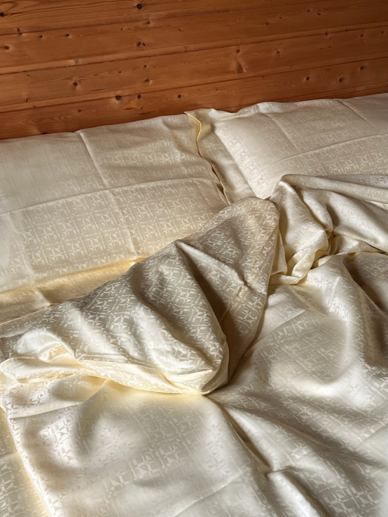 семейный Комплект постельного белья 600TC Palombella EVEREST (СЕМЕЙНЫЙ) 150х200-2 yellow