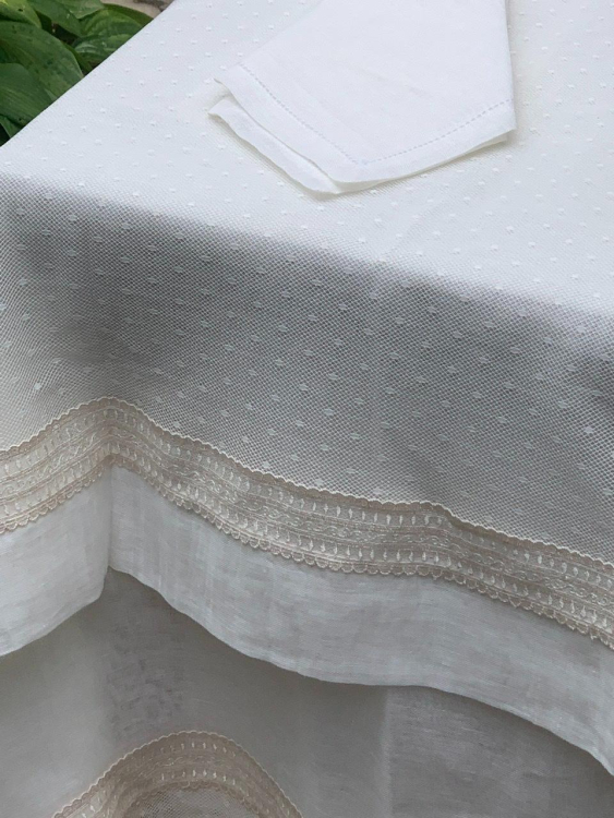 Скатерть и наперон Gamba 1022 Bordina (170x340, 120x280 и 12 салфеток)