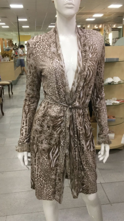 Легкий женский халат Blumarine C-80 бежевый