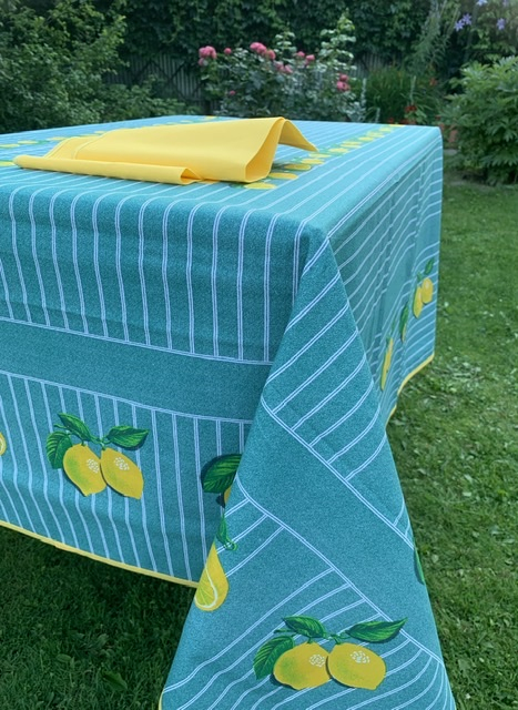 Скатерть с салфетками 150x250х12 LIMONI