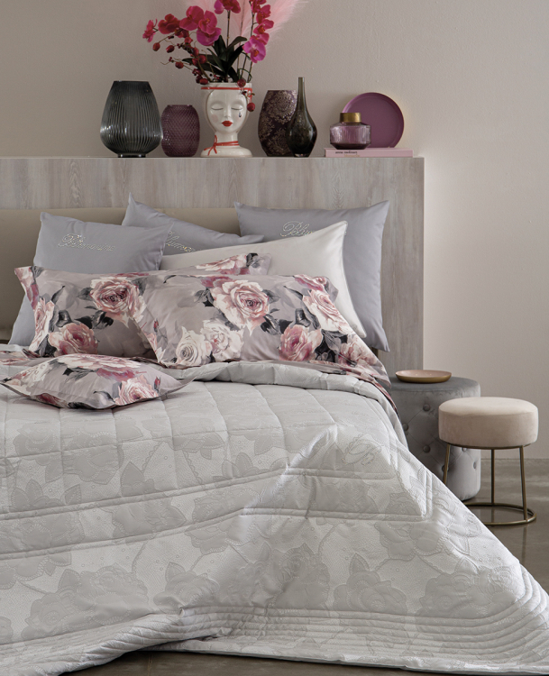 Покрывало Blumarine DIMORA 270х270 PERLA