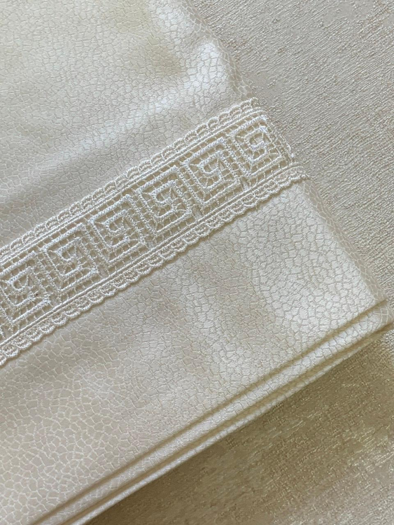 Скатерть с салфетками Gamba 9884СК 170х340х12