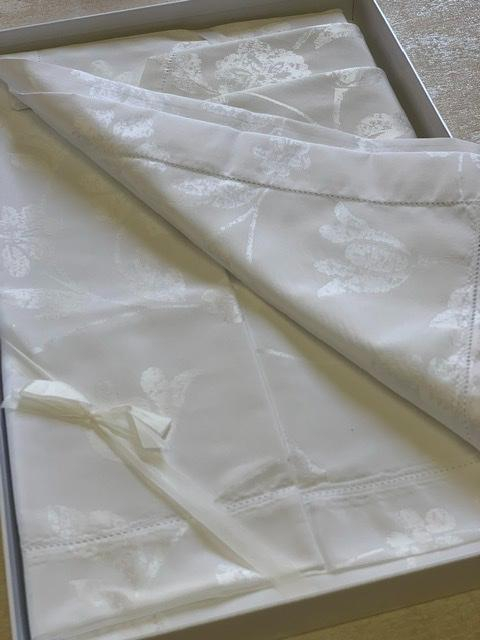 Скатерть с салфетками Gamba 9205/9891 170х220х8