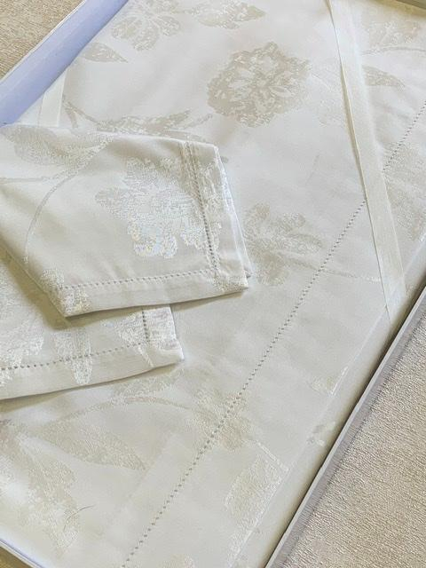 Скатерть с салфетками Gamba 9205/9891 170х220х8