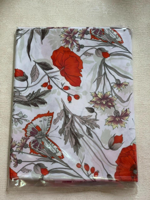 Скатерть Tag 3648 CHANTE FLEUR RED Д.150 с защитным покрытием PVC