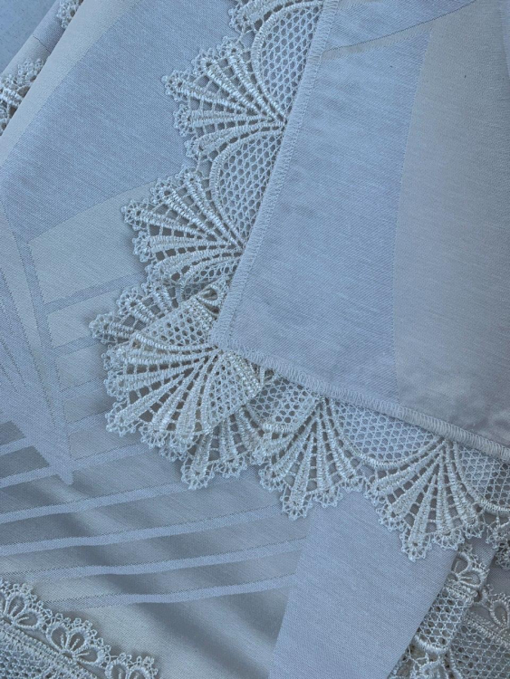 Скатерть с салфетками Gamba 9906СК 170х270х12