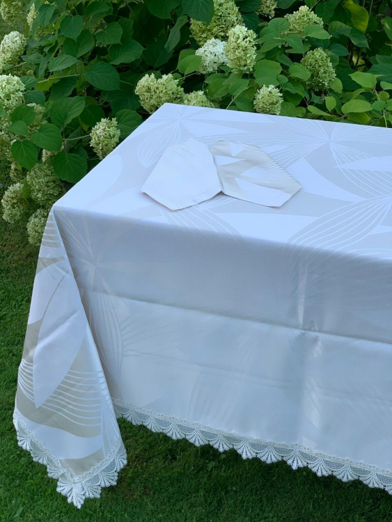 Скатерть с салфетками Gamba 9906СК 170х270х12