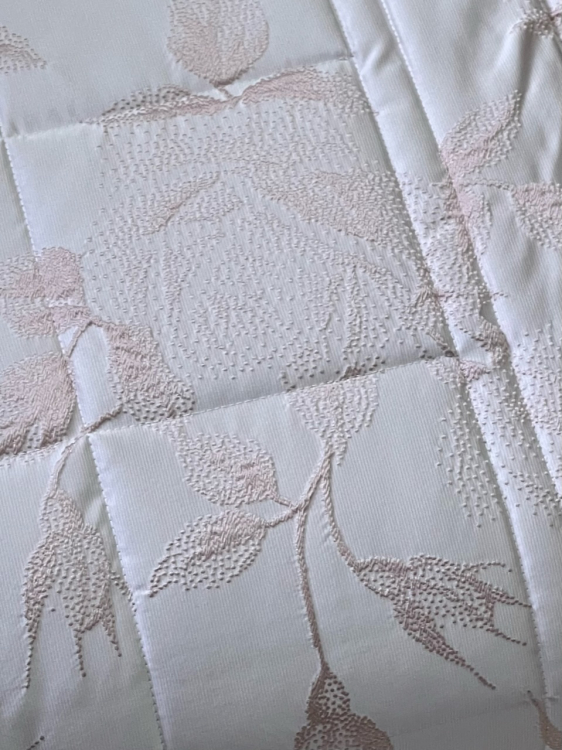 Покрывало Blumarine GIORGIA 270х270 CIPRIA