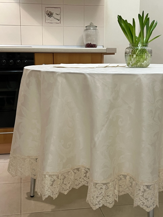 Скатерть круглая Palombella VALERIA POESIA D.220x12