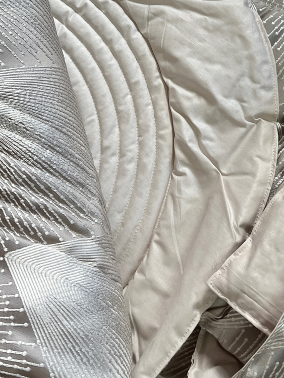 Покрывало Blumarine VERABLU 270х270 ecru