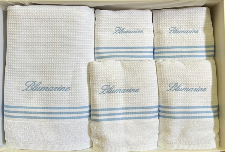 Комплект полотенец Blumarine TENNIS CLUB 5 шт. AZZURO Комплект полотенец Blumarine TENNIS CLUB 5 шт. AZZURO